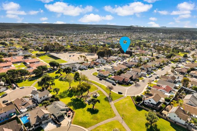 Detail Gallery Image 5 of 14 For 1390 Valencia Loop, Chula Vista,  CA 91910 - 4 Beds | 2 Baths