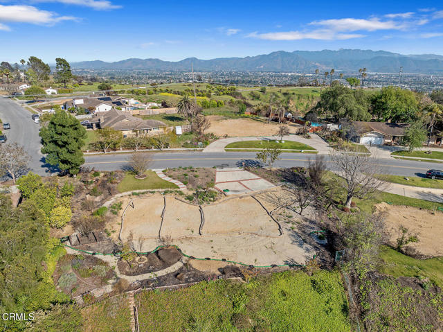 637 Valley Vista Drive, Camarillo CA: https://media.crmls.org/mediaz/6a5d0bb2-e669-4609-8423-11d8d094a88c.jpg