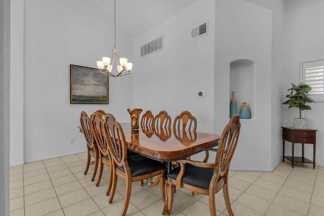 Image 14 of 33 For 45360 Desert Fox Drive