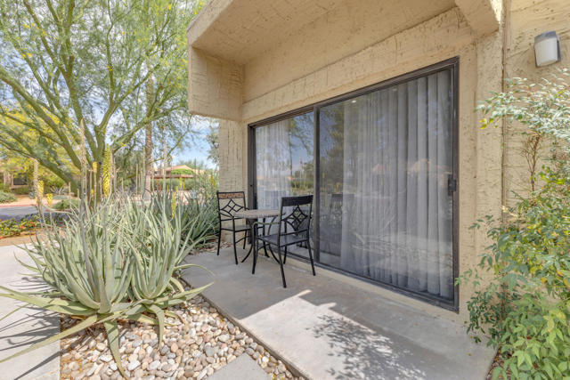5803 Los Santos Drive #19, Palm Springs, CA 92264