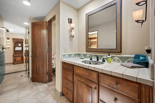 72275 Upper W Way, Palm Desert CA: https://media.crmls.org/mediaz/6a5f2871-e8a1-43f1-88d4-2a4ea586396f.jpg