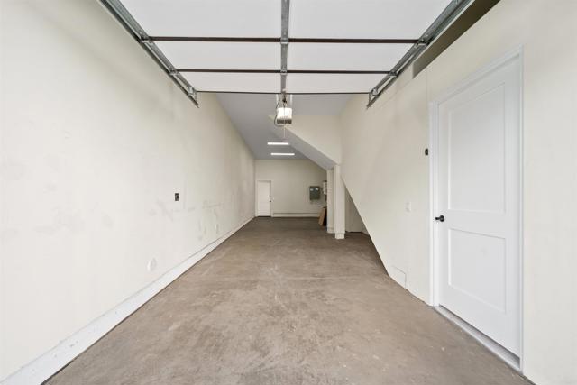 812 N Cleveland Street, Oceanside CA: https://media.crmls.org/mediaz/6a5f5137-0c22-48aa-b73e-3d67e2b245ee.jpg