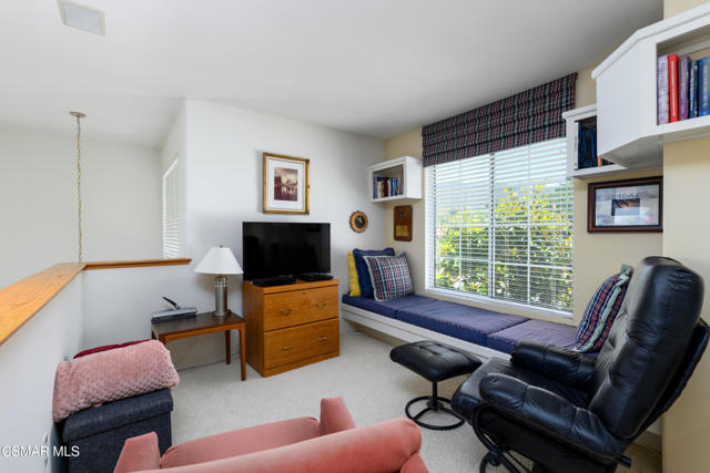 1663 Springhaven Avenue, Newbury Park CA: https://media.crmls.org/mediaz/6a603f03-7127-4bd9-9004-75bbdf4ebe1b.jpg