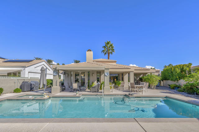 47295 Via Koron, La Quinta CA: https://media.crmls.org/mediaz/6a60b9c1-4103-4e13-accc-8f18304283d6.jpg