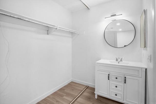 Detail Gallery Image 17 of 32 For 2588 Pennington, San Diego,  CA 92139 - 3 Beds | 3 Baths