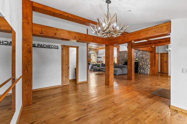 8697 Dyer Road, Salinas CA: https://media.crmls.org/mediaz/6a6290bf-d1df-4a2f-9092-fc223bbfbc4c.jpg