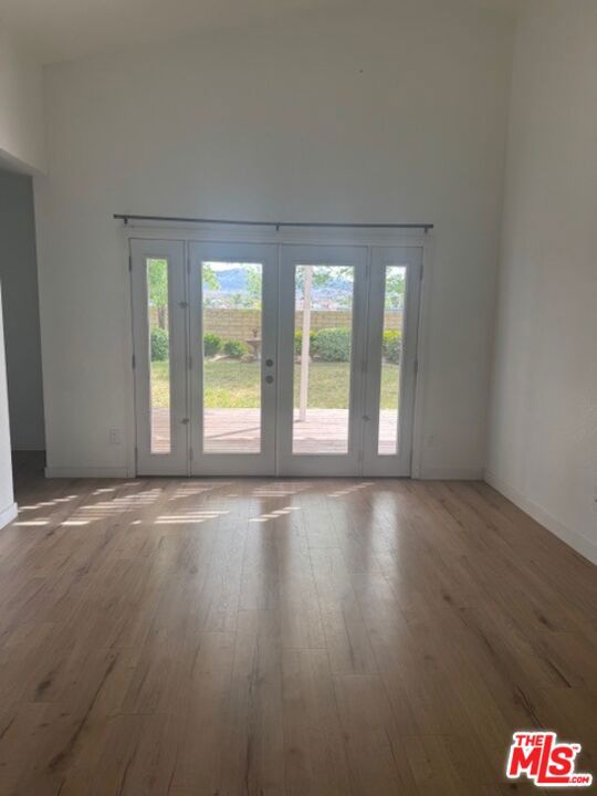 4026 Kona Court, Palmdale CA: https://media.crmls.org/mediaz/6a630747-bde8-484d-aec8-70572a4c6e28.jpg