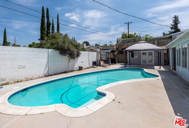 18717 Kimbrough Street, Canyon Country CA: https://media.crmls.org/mediaz/6a64b83c-26f1-4933-8522-aae5b15c3c95.jpg