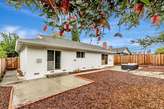 2050 Coolidge Drive, Santa Clara CA: https://media.crmls.org/mediaz/6a65fc51-861c-420f-8d42-2d4edd0d732f.jpg