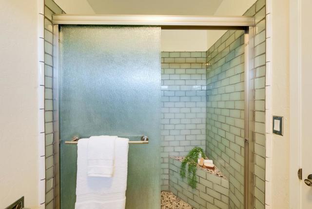 261 Sea Ridge Road, Aptos CA: https://media.crmls.org/mediaz/6a676174-2475-4907-8706-94a0e68590ae.jpg
