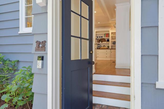 807 Crystal Springs Road, Hillsborough CA: https://media.crmls.org/mediaz/6a68f115-2c2d-46ce-8a6c-37d3b45c5d6a.jpg
