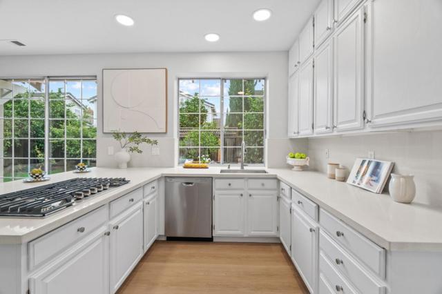Image 15 of 42 For 1360 Tanaka Drive