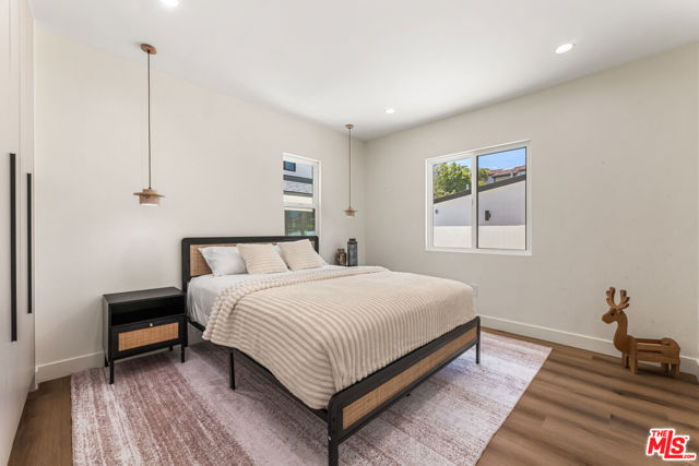 Drew Fenton | 266 Mabery Road Santa Monica CA | MLS: 7395913