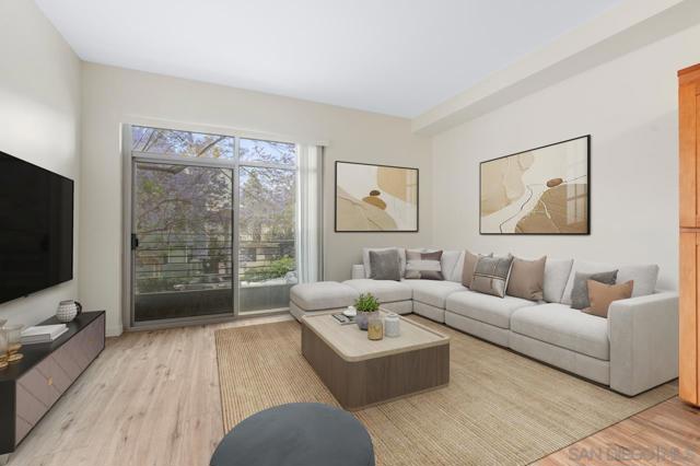 889 Date St, San Diego CA: https://media.crmls.org/mediaz/6a6a847a-51f0-4761-861e-640b433c0bda.jpg