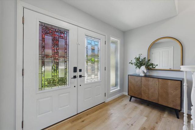 2434 Hastings Drive, Belmont CA: https://media.crmls.org/mediaz/6a6b0830-24a6-489c-af01-eddb3f57f9b6.jpg