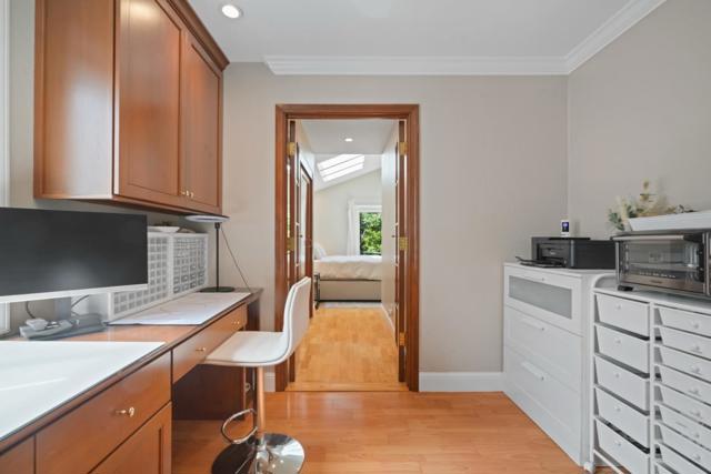 3172 Morris Drive, Palo Alto CA: https://media.crmls.org/mediaz/6a6b6f5b-84d8-439c-8ab7-bae0aeaa27a5.jpg
