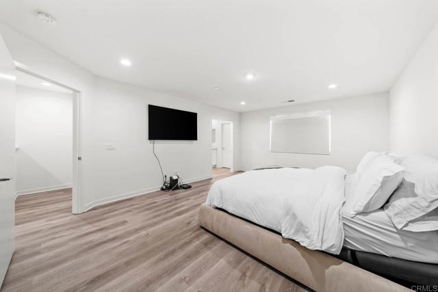 Image 15 of 42 For 747 Anastasia Court