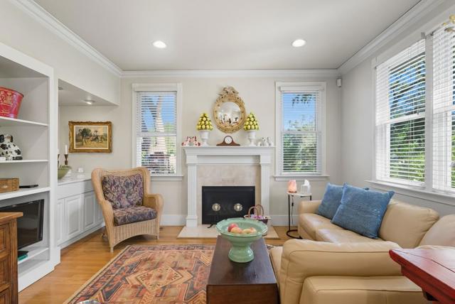 120 Oak Meadow Drive, Los Gatos CA: https://media.crmls.org/mediaz/6a6e4fbb-42fb-42eb-8433-905124872825.jpg