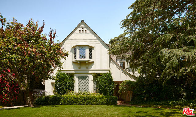 MLS# 23284395