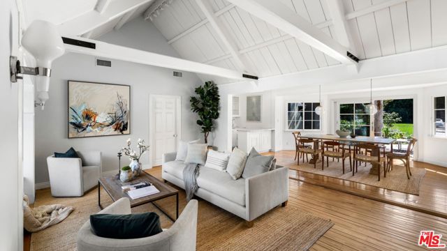 15110 Sutton Street photo 7