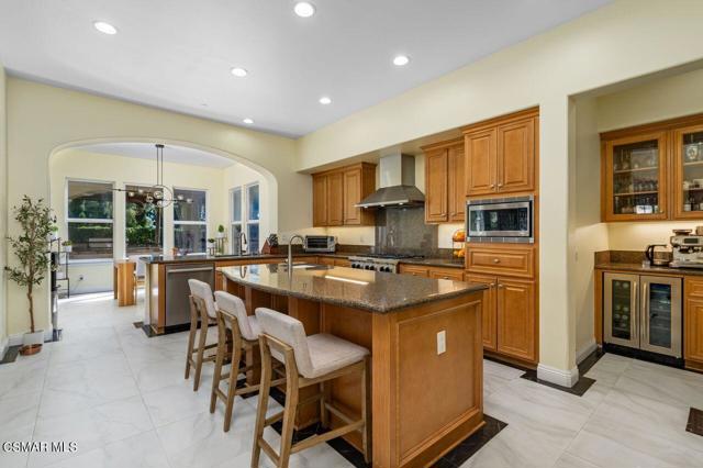 5492 Calarosa Ranch Road, Camarillo CA: https://media.crmls.org/mediaz/6a701e0a-c445-48bd-b58e-6f4ccab96f4a.jpg