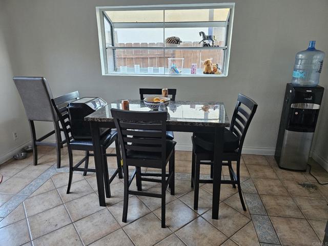 Image 2 of 4 For 2742 Wardlow Avenue