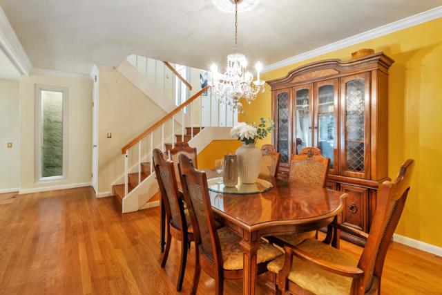 574 Sand Hill Circle, Menlo Park CA: https://media.crmls.org/mediaz/6a710d63-2fe0-45a4-bda3-3df3a409e50b.jpg