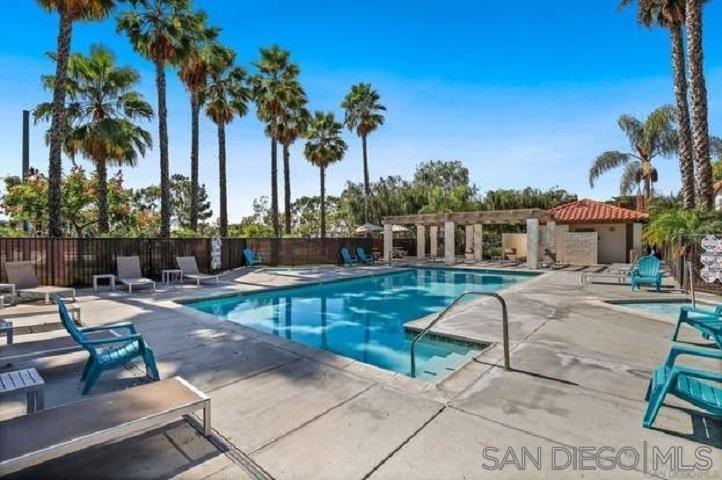 1528 Circle Ranch Way #67