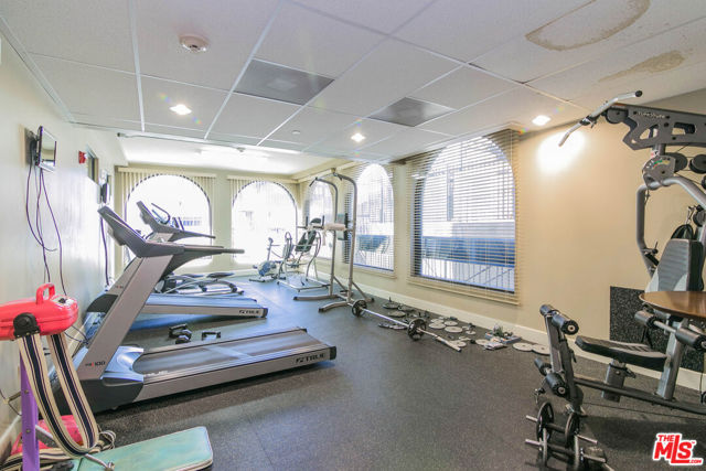 848 Irolo Street, Los Angeles CA: https://media.crmls.org/mediaz/6a712754-da1f-41f4-b119-1611cb7153d4.jpg