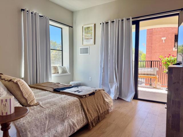 400 San Benito St, Hollister CA: https://media.crmls.org/mediaz/6a715d21-1a69-4e76-b76a-bfe22ea98b00.jpg