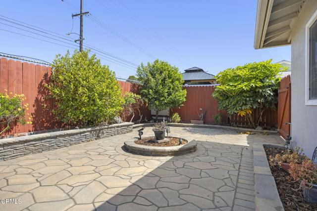 334 E Elfin Green, Port Hueneme CA: https://media.crmls.org/mediaz/6a716308-4a4b-491d-b71d-780bd0e63695.jpg