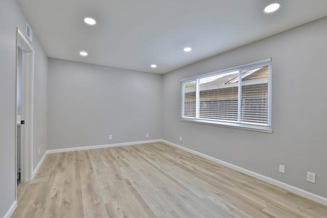 365 San Andreas Drive, Milpitas CA: https://media.crmls.org/mediaz/6a71a508-f82d-4e9b-b4ea-a6e7cf8a25fd.jpg
