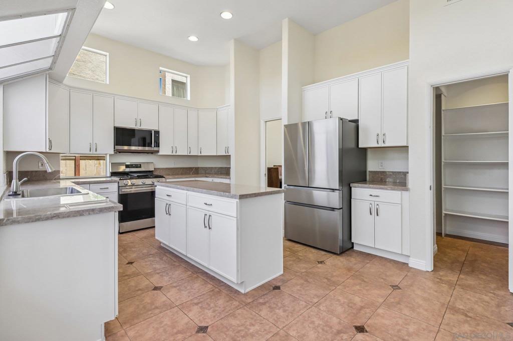 9432 Hito Court - photo 13