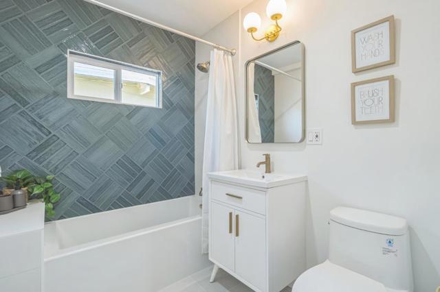 3050 Mauricia Avenue, Santa Clara CA: https://media.crmls.org/mediaz/6a72ea4a-fe82-4bf4-b8df-a36e56b3b0ba.jpg