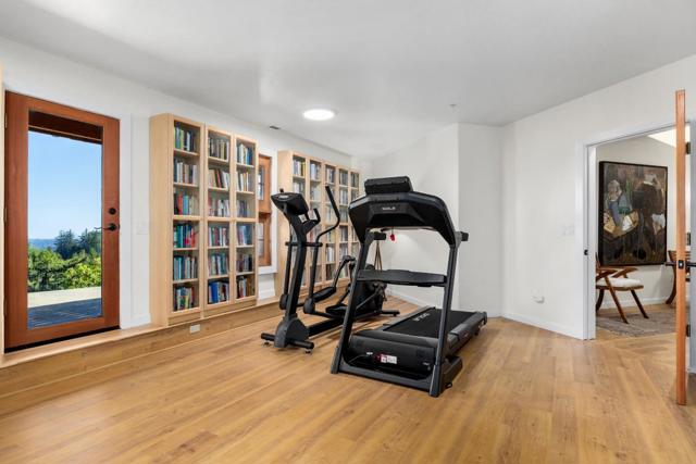 1081 Avocado Road, Watsonville CA: https://media.crmls.org/mediaz/6a73bf89-e75e-41aa-822c-03451ca23b3b.jpg