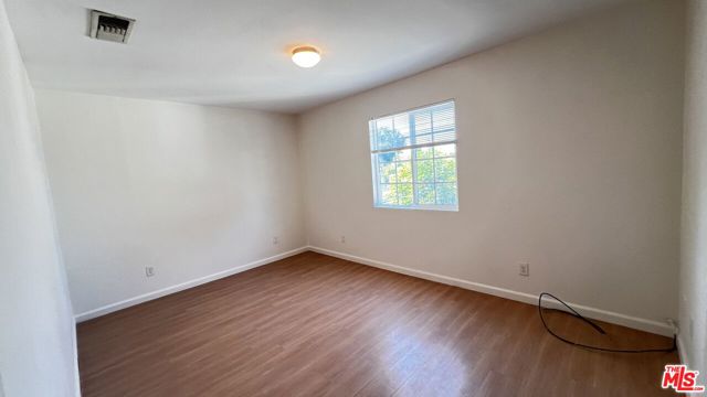 19040 Bassett Street, Reseda CA: https://media.crmls.org/mediaz/6a73c804-debd-4cf6-8b02-65b59c619b3b.jpg