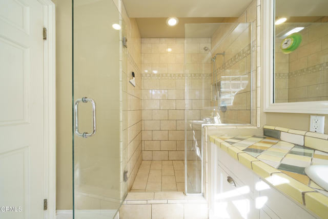 Image 28 of 46 For 4711 Briggs Avenue