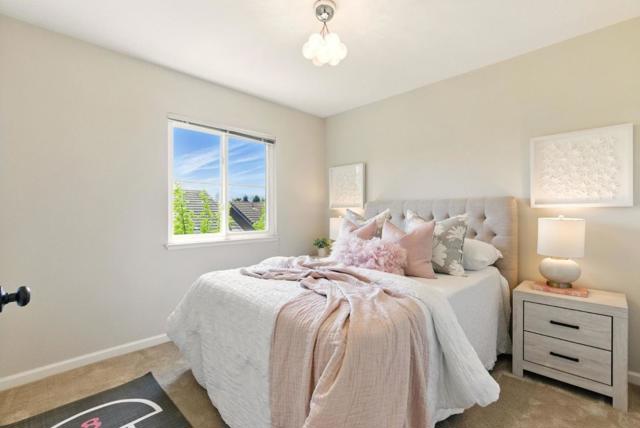 353 Whisman Station Drive, Mountain View CA: https://media.crmls.org/mediaz/6a74ef61-9969-41ae-9709-ed24c342bcb0.jpg
