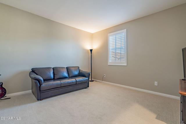 263 Morro Way, Simi Valley CA: https://media.crmls.org/mediaz/6a784ff0-611b-4e59-8a04-9bd62244e20c.jpg