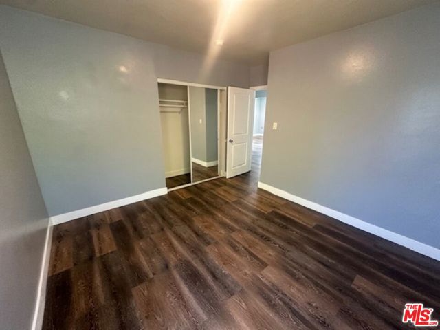 228 E 89th Street, Los Angeles CA: https://media.crmls.org/mediaz/6a787740-8f30-4b56-b4d5-4099a8c27d7d.jpg
