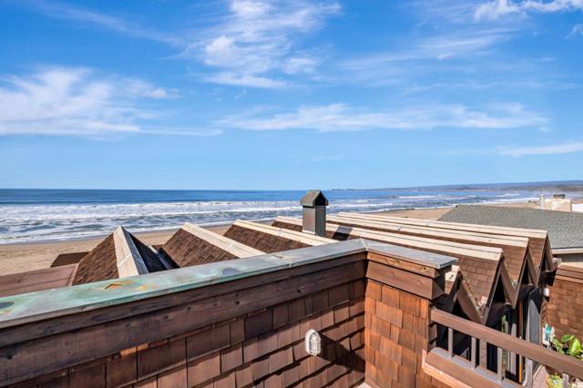547 Beach Drive, Aptos CA: https://media.crmls.org/mediaz/6a7aaecc-5ab5-4282-a598-6535c03e4cab.jpg