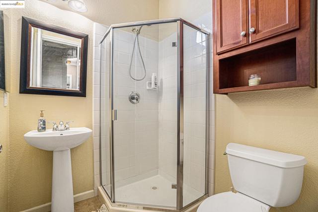113 Little Ranch Circle, Oakley CA: https://media.crmls.org/mediaz/6a7ba12b-c0b1-44ba-8b21-e1022730687d.jpg