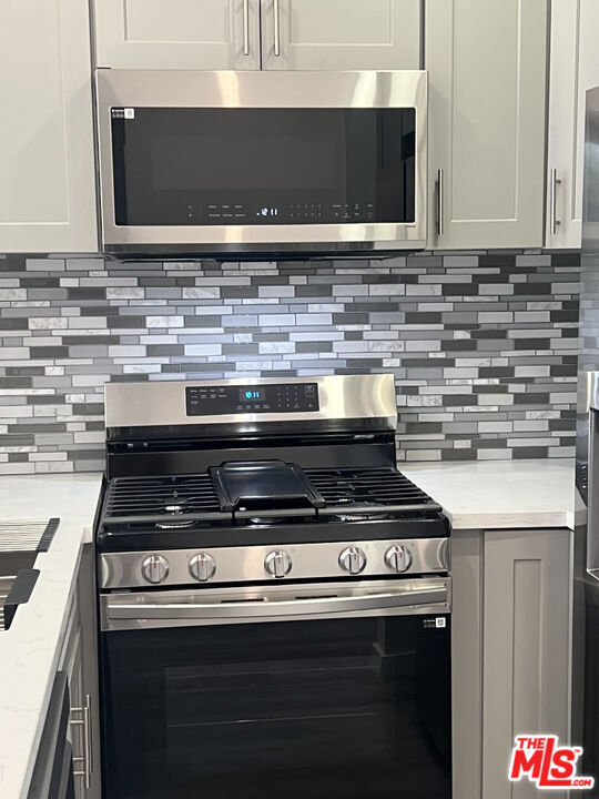 19009 Sherman Way, Reseda CA: https://media.crmls.org/mediaz/6a7cd93f-aa5c-477e-a473-1c5741d1dc08.jpg