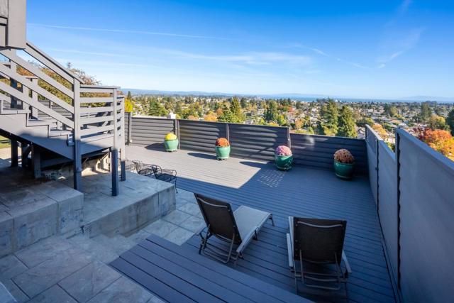 902 Laurent Street, Santa Cruz CA: https://media.crmls.org/mediaz/6a7d0089-415a-4093-8e42-7f699d39bf13.jpg