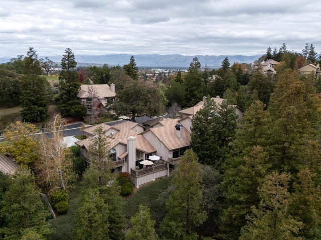 1464 Bullion Circle, San Jose CA: https://media.crmls.org/mediaz/6a7e5971-71d1-45af-8efe-474cc9a8c159.jpg