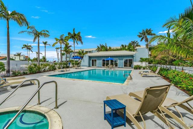 24 Montego, Coronado CA: https://media.crmls.org/mediaz/6a7e66ff-b3bc-44ac-a07d-a9b2c92edbcb.jpg