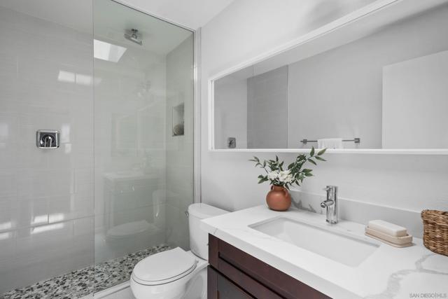 4373 35th St, San Diego CA: https://media.crmls.org/mediaz/6a7e9ab3-888b-4823-b22e-d7090f0e5d38.jpg