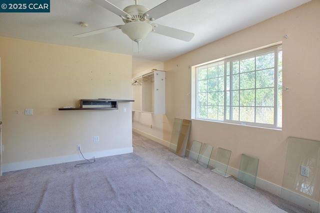 Image 31 of 34 For 211 Vallecito Ln