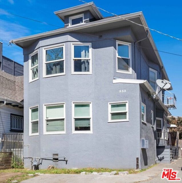 532 25th Street