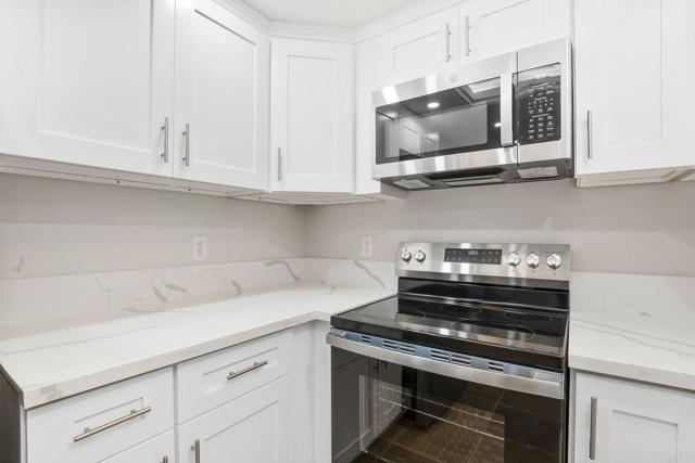 Detail Gallery Image 19 of 33 For 3935 Oregon St #6,  San Diego,  CA 92104 - 2 Beds | 2 Baths